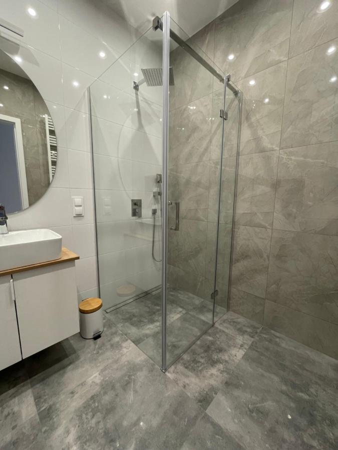 Apartament Pirat 奥斯特罗达 外观 照片